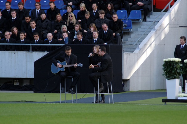 Trauerfeier Enke   067.jpg